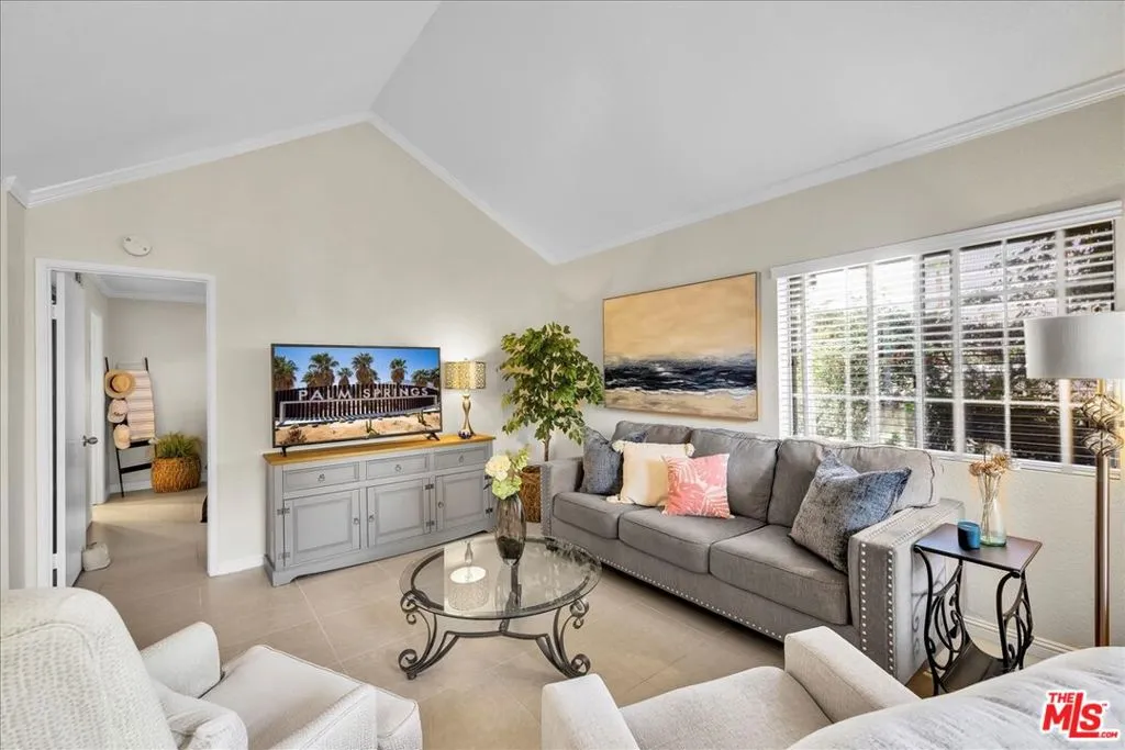 2700 Lawrence Crossley Road 83, Palm Springs, California 92264 — photo 5
