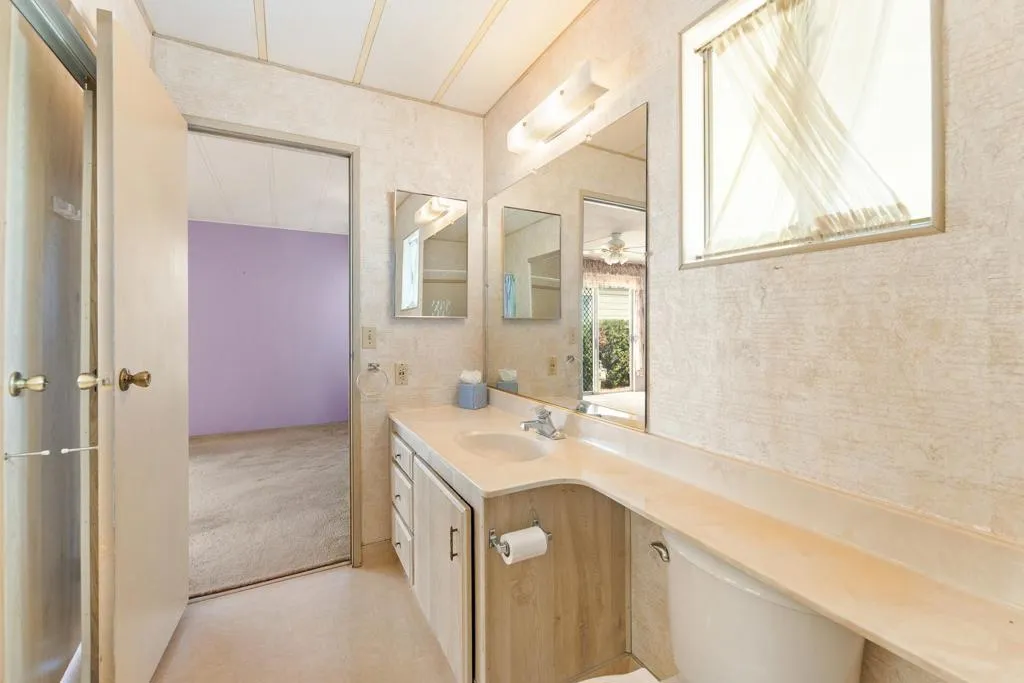 166 Larson Dr_ Primary bath