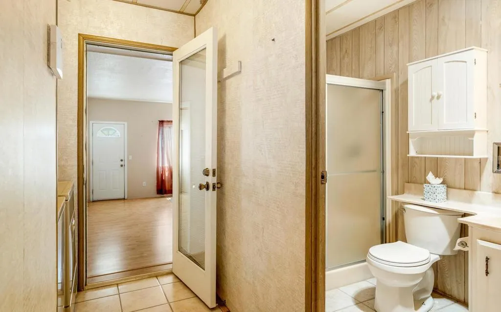 166 Larson Dr_ Guest Bath