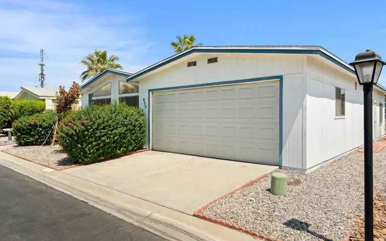 166 Larson Dr_ Front