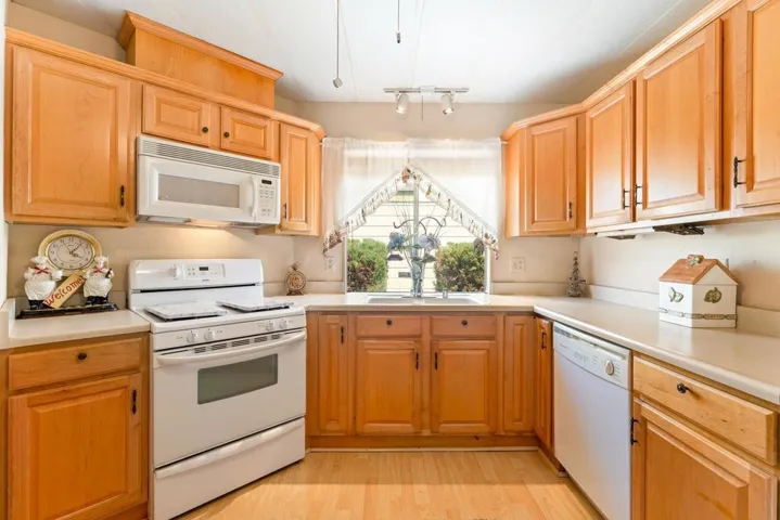166 Larson Dr_ Kitchen