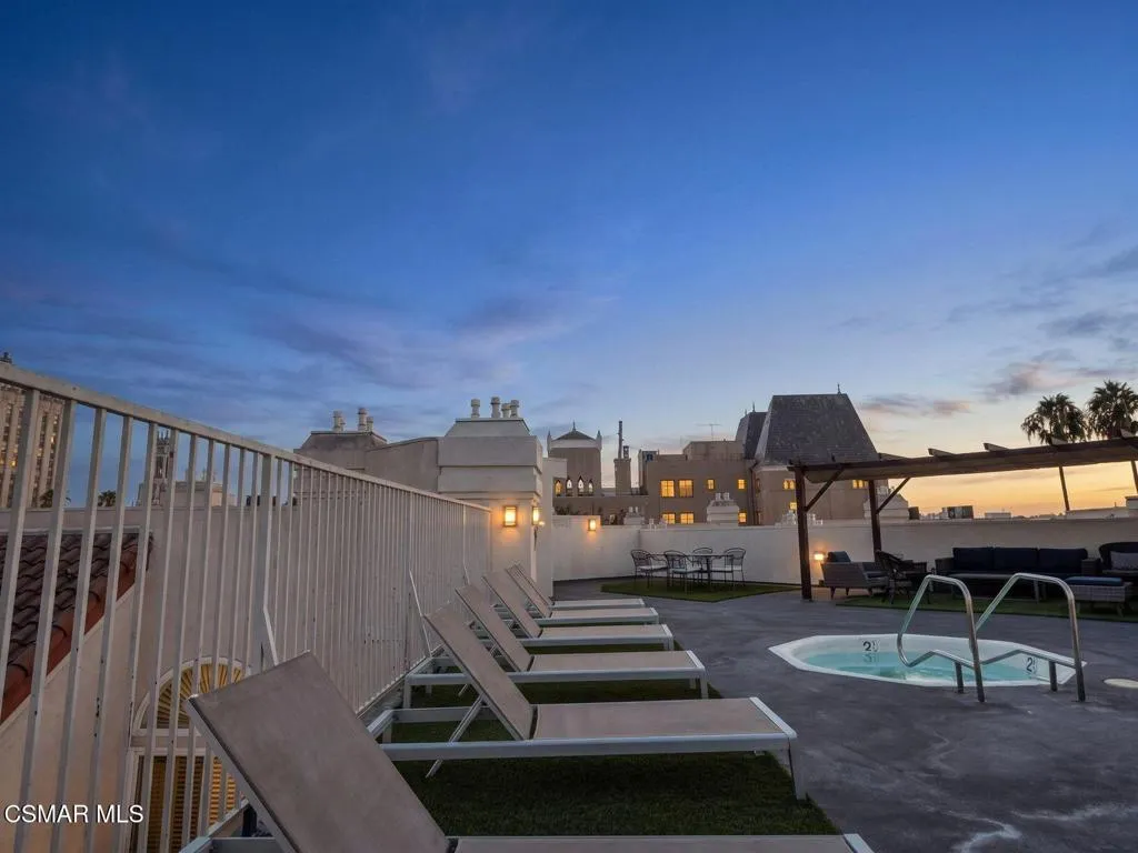 Rooftop 1 Rooftop 1