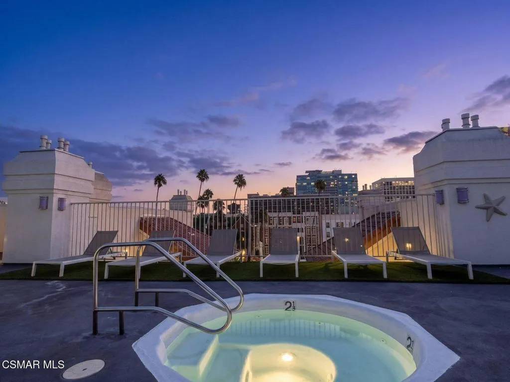 Rooftop 2 Rooftop 2