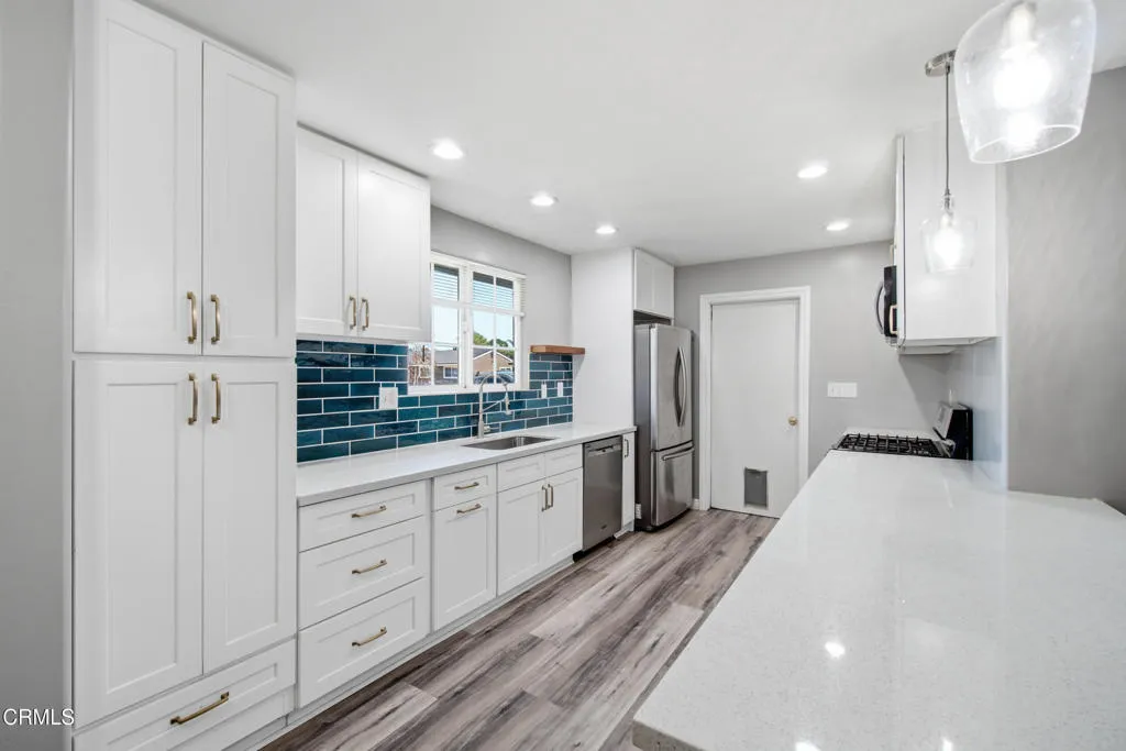 9_kitchen 9_kitchen
