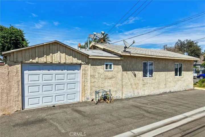 412 S Fern Avenue, Ontario, California 91762 — photo 5
