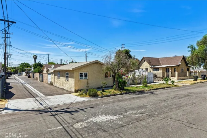 412 S Fern Avenue, Ontario, California 91762 — photo 4