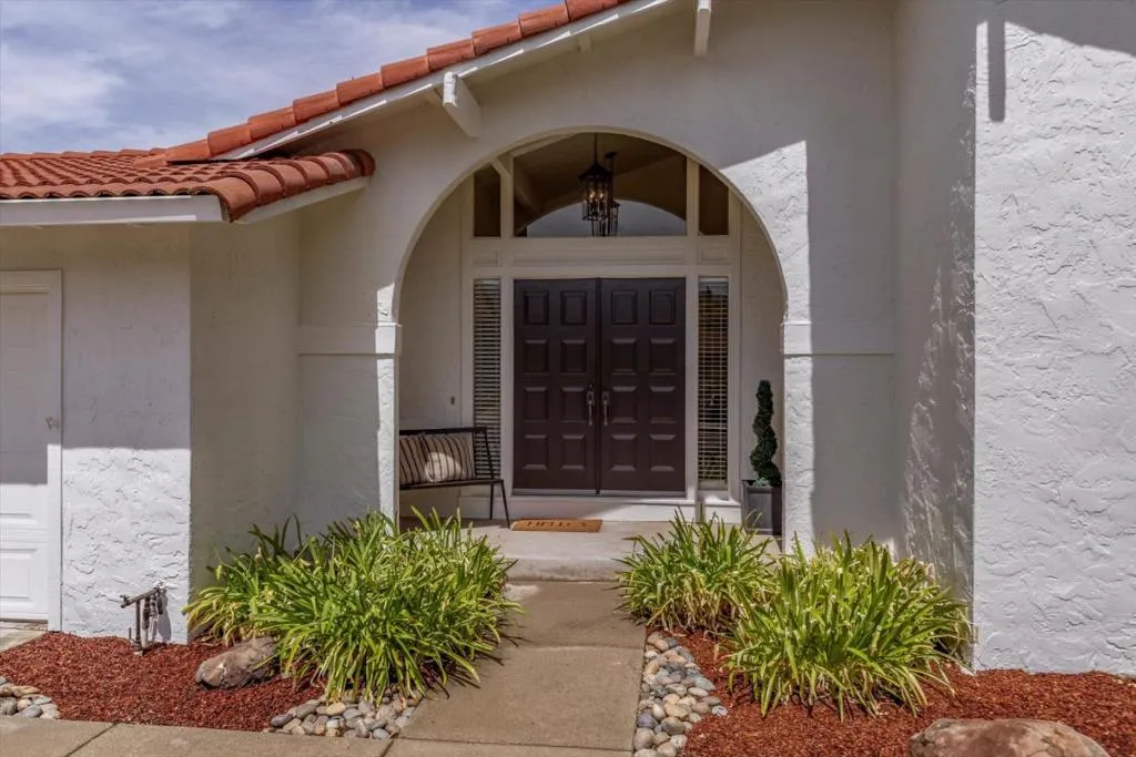 1407 Dot Ct
