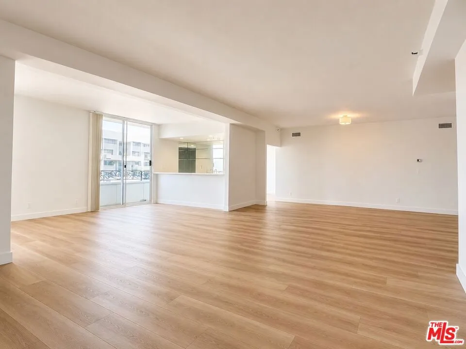 Living and dining room