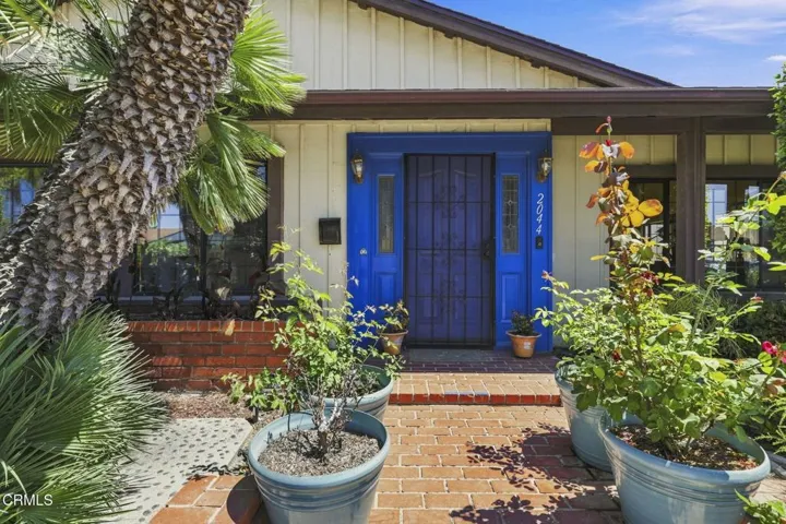 2044 Patricia Street, Oxnard, California 93036 — photo 4