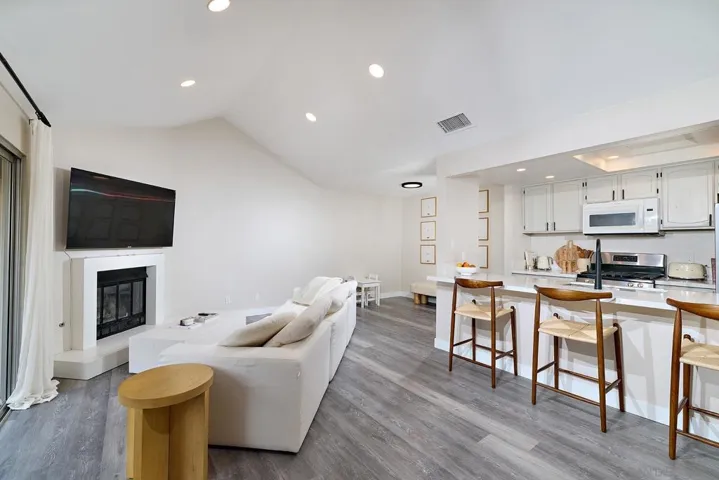 353 Windy Lane, Vista, California 92083 — photo 5