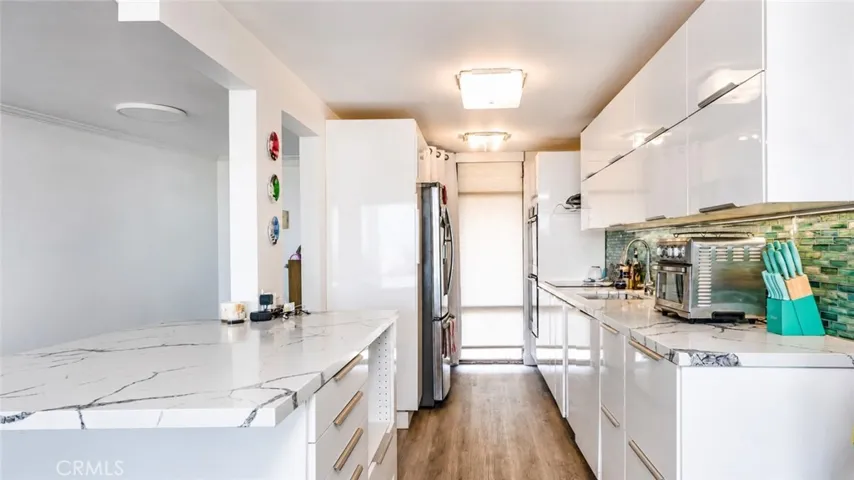 4265 Marina City Drive 811, Marina Del Rey, California 90230 — photo 5
