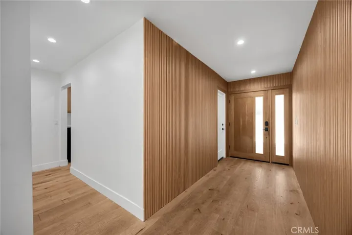4656 Greenbush, Sherman Oaks, California 91423 — photo 4