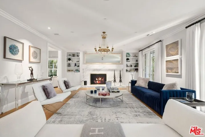 1960 Coldwater Canyon Drive, Beverly Hills, California 90210 — photo 4