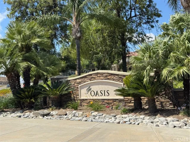 Here are just a few of the amenities to enjoy as an Oasis resident...