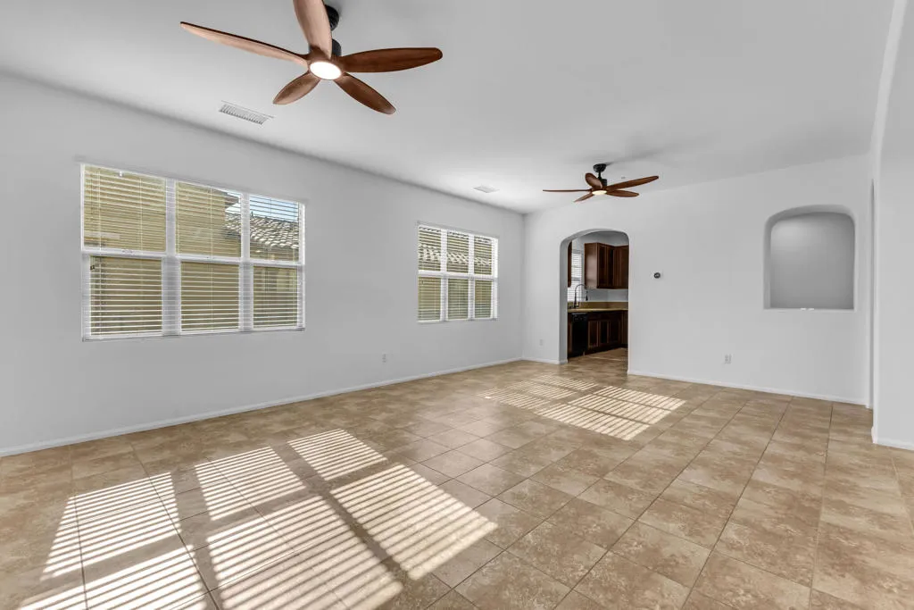 162 Paseo Bravo, Palm Desert, California 92211 — photo 4