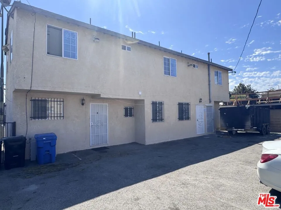5903 Crenshaw Blvd