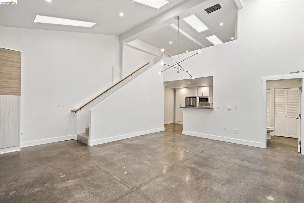 1451 13th St 1, Oakland, California 94607 — photo 4