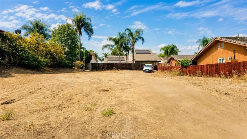 30011 Clear Water, Canyon Lake, California 92587 — photo 5