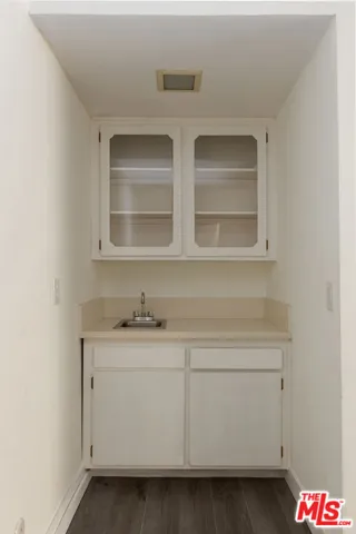 Wet Bar