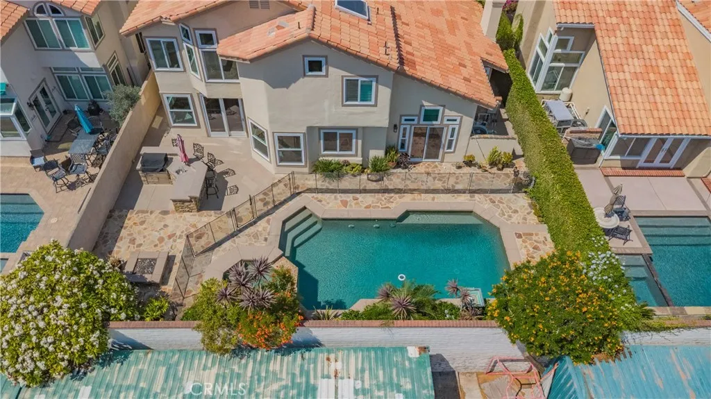 9042 Santiago Dr, Huntington Beach, California 92646 — photo 4