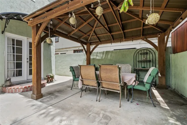 13934 Magnolia Boulevard, Sherman Oaks, California 91423 — photo 4