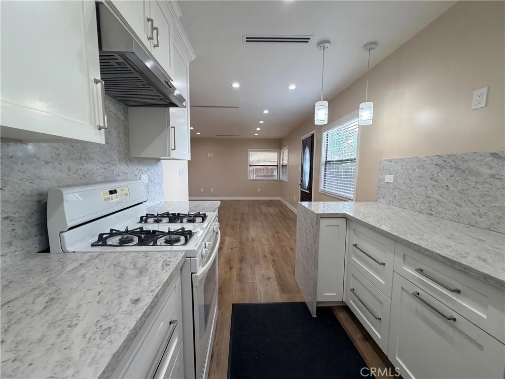 10971 Roscoe, Sun Valley, California 91352 — photo 4