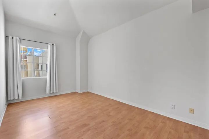 18-web-or-mls-805A5976 2
