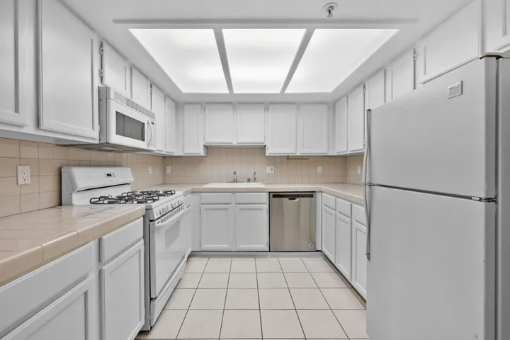 12-web-or-mls-805A5917