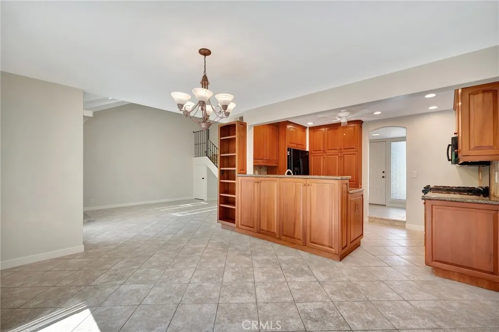512 Amber Drive, Huntington Beach, California 92648 — photo 5