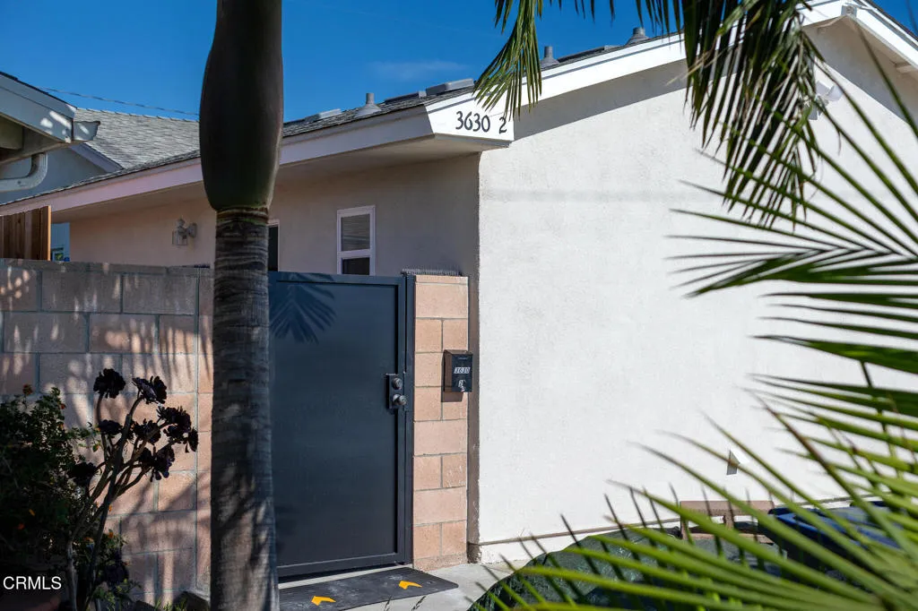 3630 S. F. St-17 3630 S. F. St-17