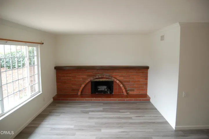 81 S Jerome Avenue, Thousand Oaks, California 91320 — photo 4