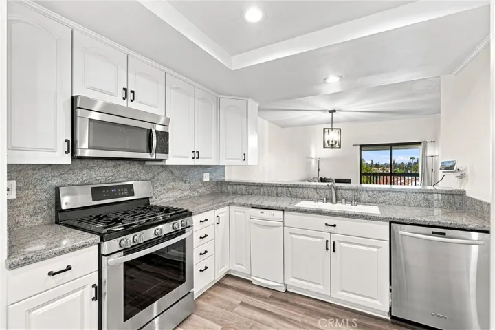 Spacious, updated kitchen