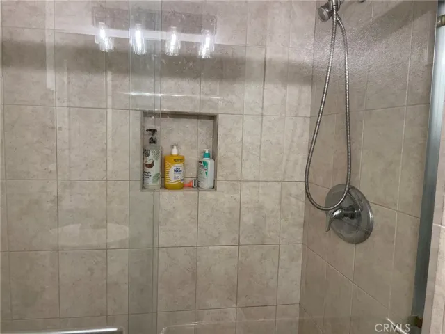 walk in shower in main bathroom