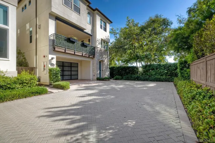 Bonus parking/play area at entry to home
