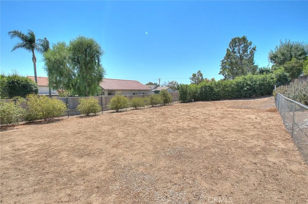Remainder of the parcel, back lot is level @ trail Remainder of the parcel, back lot is level @ trail