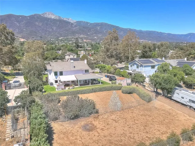 Look at that view of Cucamonga peak!