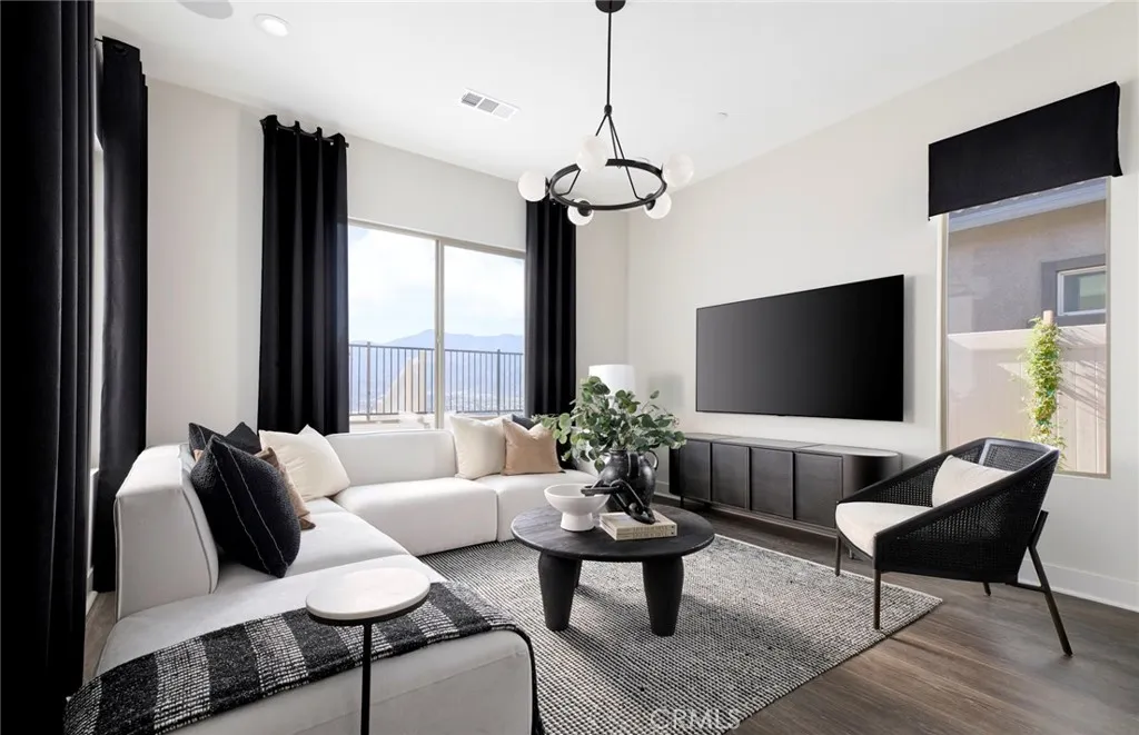 11890 Coulter Drive, Corona, California 92883 — photo 5