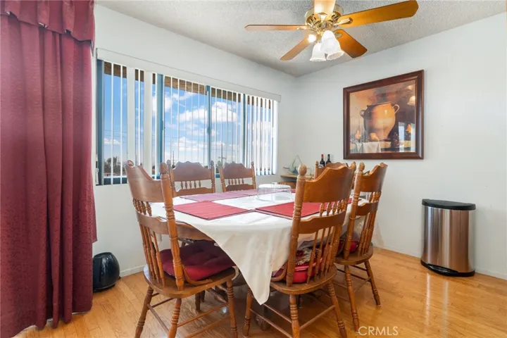 106 N Western 302, San Pedro, California 90732 — photo 4