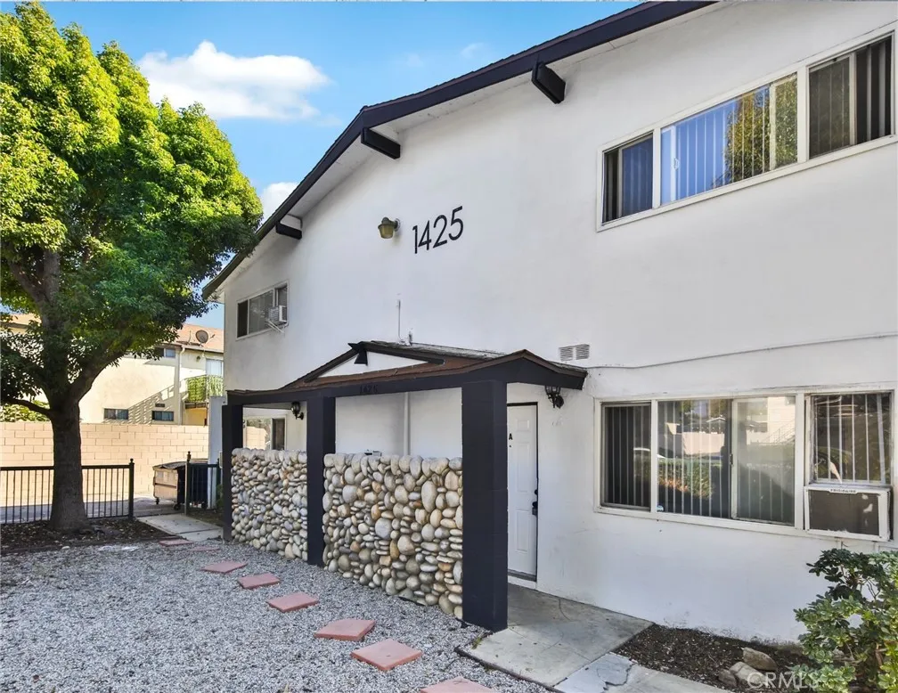 1425 W Stoneridge Ct
