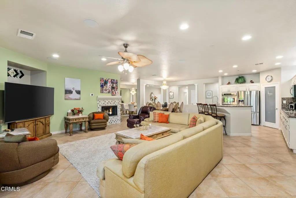 30-web-or-mls-SKVentana_OPMG_0226_030 30-web-or-mls-SKVentana_OPMG_0226_030