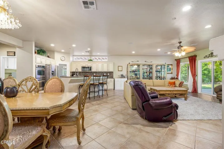 19-web-or-mls-SKVentana_OPMG_0226_019