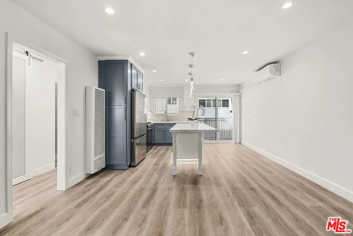 2435 3rd Street 1, Santa Monica, California 90405 — photo 5