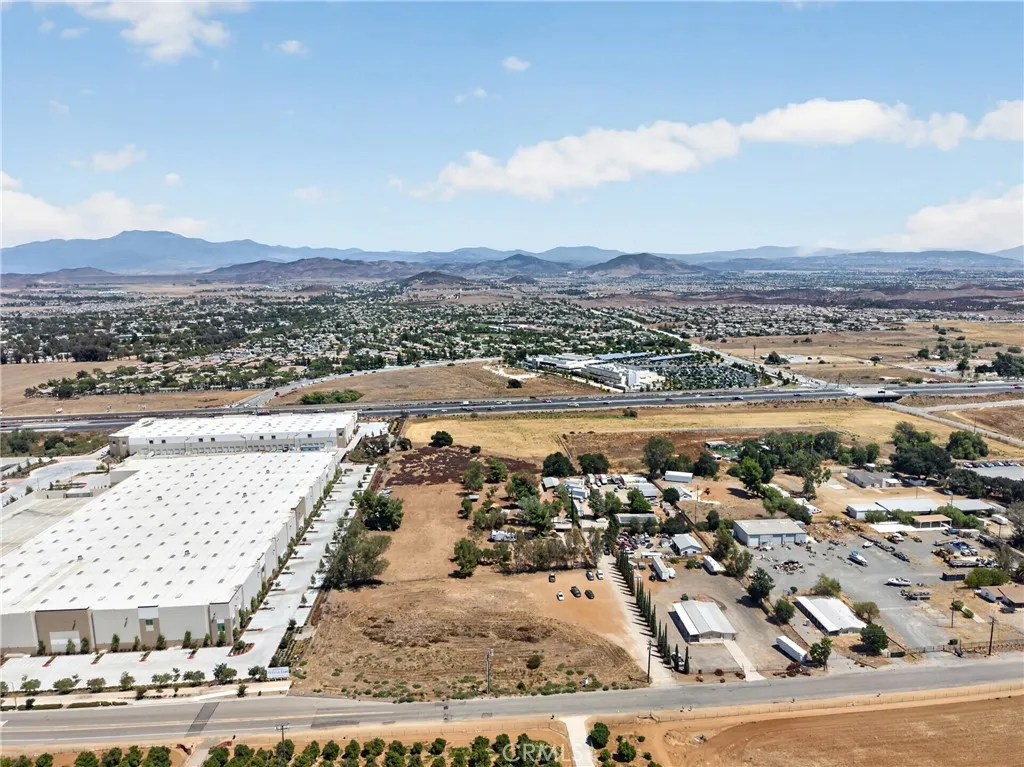 33780 Zeiders Road, Menifee, California 92584 — photo 5
