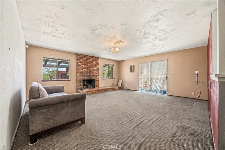 11273 Hesperia Road, Hesperia, California 92345 — photo 4