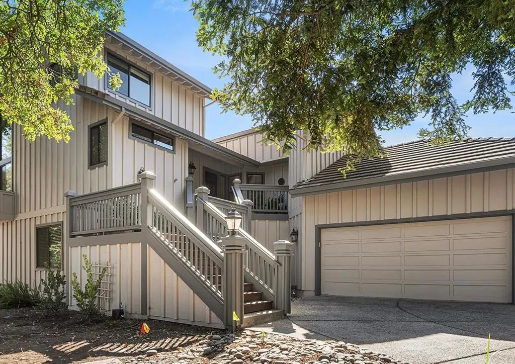 1285 Poker Flat Pl