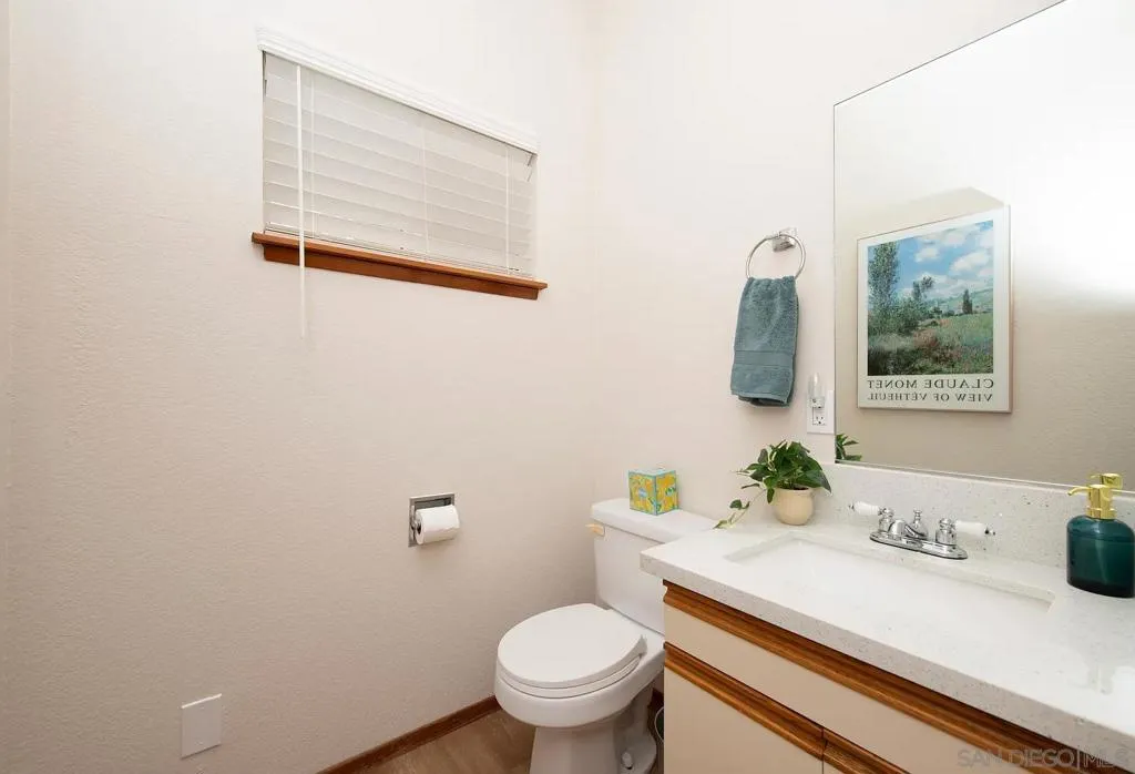 , Oceanside, California 92057 — photo 5