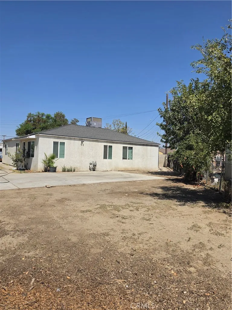 336 T, Bakersfield, California 93304 — photo 5