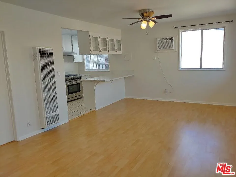 5419 Harold Way 5, Los Angeles, California 90027 — photo 4