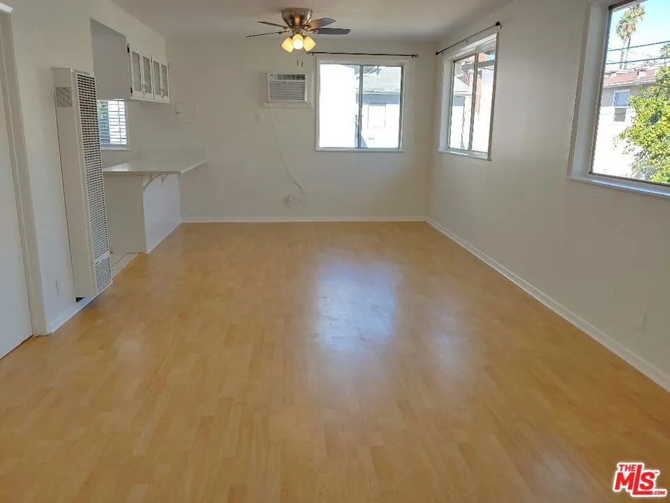 5419 Harold Way 5, Los Angeles, California 90027 — photo 5