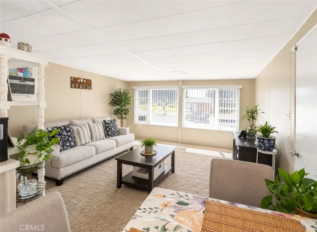 1536 S State Street 3, Hemet, California 92543 — photo 4